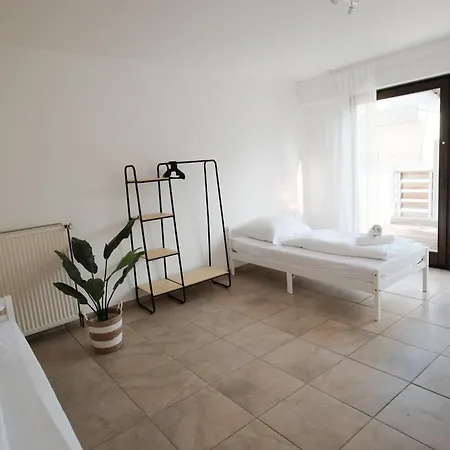 Boardinghouse In Aparthotel 3*